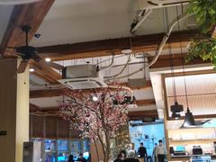 大堂-蜜桃餐厅·伴山(湖滨商业街店)