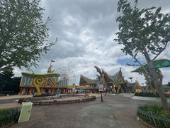 -七彩云南欢乐世界