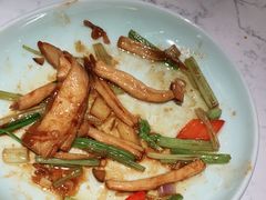 -大榕树下顺德菜(融创茂店)