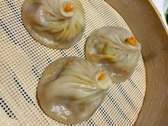 纯蟹粉小笼-蟹榭(静安寺晶品商场店)
