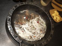 -宽板凳老灶火锅(门头沟店)