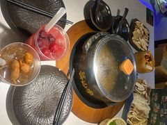 -芸山季·云南野生菌火锅(人民广场来福士店)