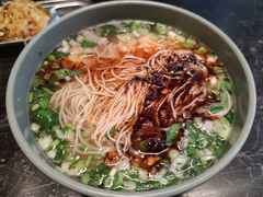 -臻老板牛肉面(光华路SOHO店)