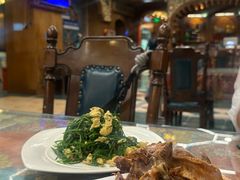 -乡村馕坑肉·烧烤·新疆菜·本地人更爱吃(阿勒泰首店)