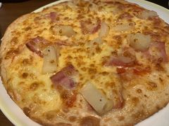 培根鸡肉双拼披萨-萨莉亚意式餐厅(杭州西溪龙湖天街店)