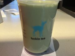 -瑞幸咖啡(八卦岭工业店)