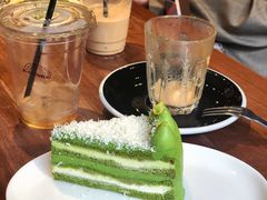 抹茶柚子奶油蛋糕-black rainbow coffee