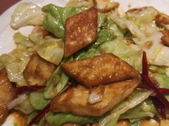 特色馕炒圆白菜-巴依老爷新疆美食(清华东门店)