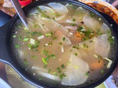 牦牛肉炖萝卜-燃木齐藏餐厅(八宿店)