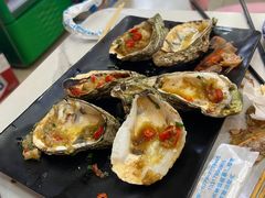 -覃记海鲜美食餐厅