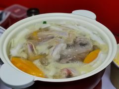-凤园椰珍·臻品椰子鸡(保利时光里店)