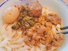 -顺溜·手工刀削面·黑金店(铜锣湾店)