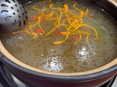 -菌之家·专业纯野生菌火锅·特色炒菌