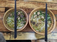 -正宗李家土鸡米线店