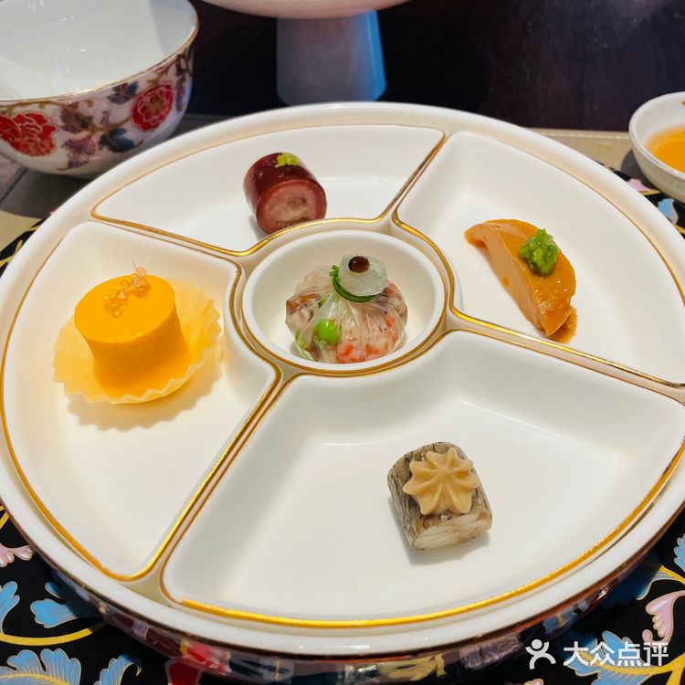 无锡大得餐厅｜姐妹都以为我来米其林了[偷笑]