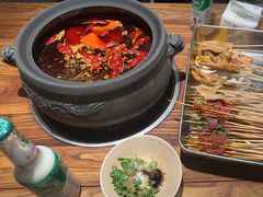 -郑记·古法黑砂锅串串(龙泉店)