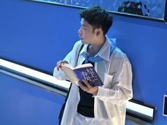 -上海三联书店READWAY(华中首店)