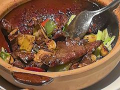 -八府香鸭·啫啫煲(华山路店)