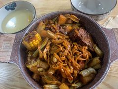 -内蒙焖面大盆骨餐馆(山大路店)
