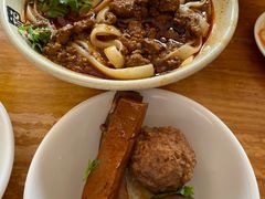 -任记七中刀削面(总店)