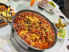 麻辣水煮黄牛肉-鑫巴蜀小镇 · 水煮鱼专研店(玉桥店)