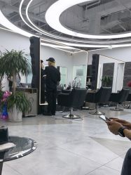 -ON STAR SALON