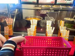-侬佳蒸菜馆(听潮店)