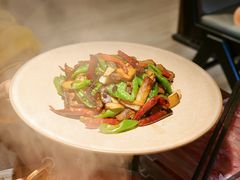 爆炒见手青-菌自由丨野生菌火锅特色庭院餐厅(丽江古城店)