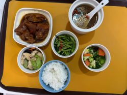 -月之旅·尊 高端月子会所(科馨别墅一店)