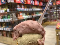 榛子冰激凌-VENCHI 闻绮(北京国贸商城店)