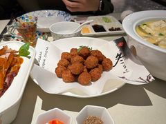 功夫干炸小丸子-悦融琥珀·京鲁菜·海味珍品(西单店)