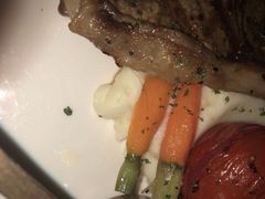 -郑州绿地JW万豪酒店The Grill烤汇扒房