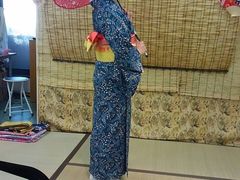 -东京都浅草樱花和服租赁店