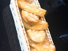 香杏面包-伯尔曼航空主题西餐厅(大洋百货店)