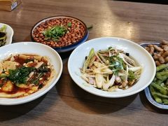 -六福烧烤酒馆(秦隆步行街店)