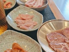-臻牛烤肉