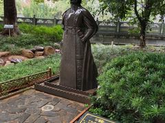 -绳金塔