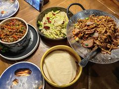 -雀舞云南菜(天津天河城购物中心店)