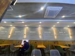 -螺小胖柳州螺蛳粉(钟楼总店)