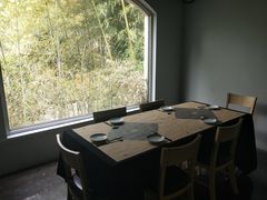 -穹六人间 people 6(岳阳路店)