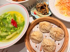 蟹粉小笼包-二泉园老菜馆·百年无锡菜
