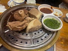 -蒙亨·手把肉·蒙古包文化主题餐厅(天恒广场店)