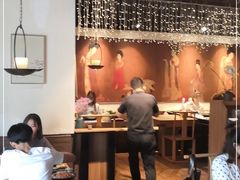 大堂-呷哺呷哺(华林国际店)