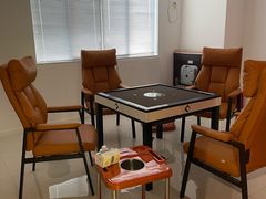 -东碰西胡棋牌室(老西门店)