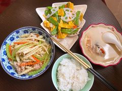 -悦芽照护月嫂+育儿嫂(杭州店)