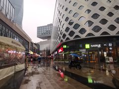 -宝龙城(杭州滨江店)