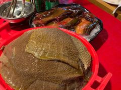 -二荆条·蜀鲜汇城市森林火锅