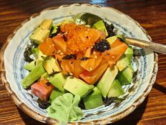 三文鱼牛油果波奇饭-鸟鹏烧鸟居酒屋(熙龙湾店)