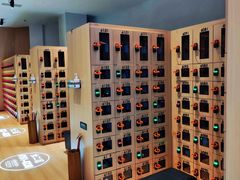 -涨巢·潮玩水疗局