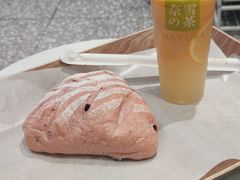 -奈雪的茶(湖滨银泰in77C区PRO店)